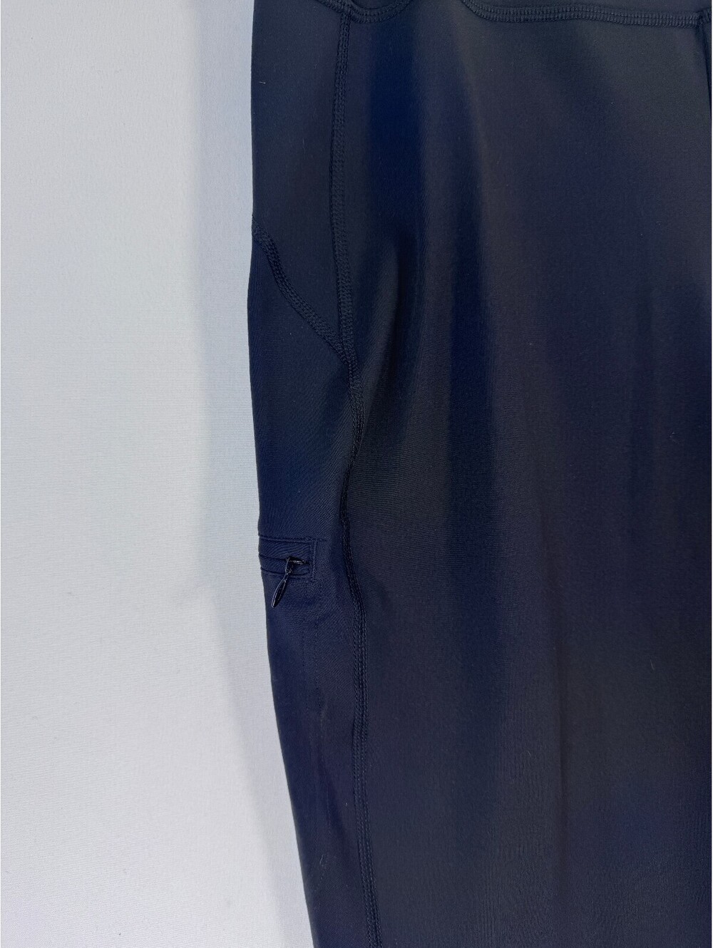 NWT Duluth Trading Co. Black Performance Gorpcore Cargo Leggings Women’s M - Picture 3 of 9